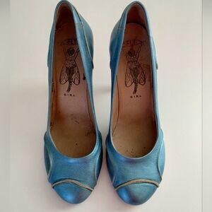 Fly Girl Pump Heels Size 40 Turquoise Made in Portugal Coquette Clean Beauty